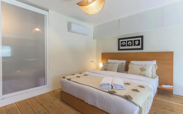 Sea Lofts-Kfar Abida Oceanfront Retreats