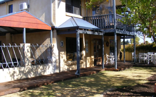 Observatory Guesthouse - Adults Only