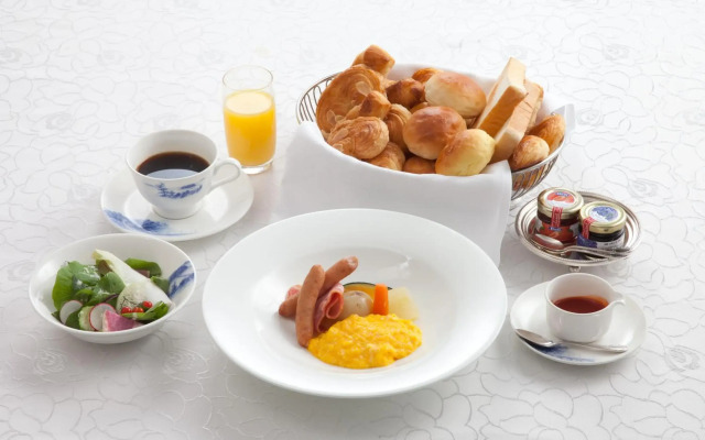 Gamagori Classic Hotel