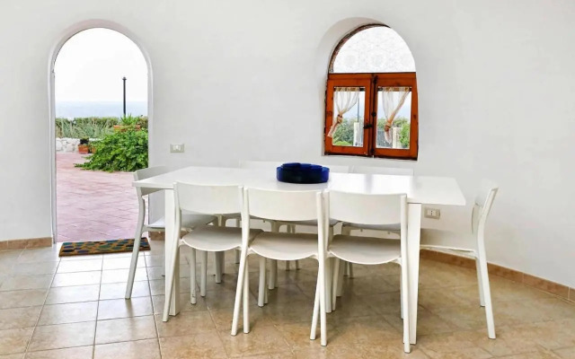 Igloo Home Plemmirio with Sea Access & Pool