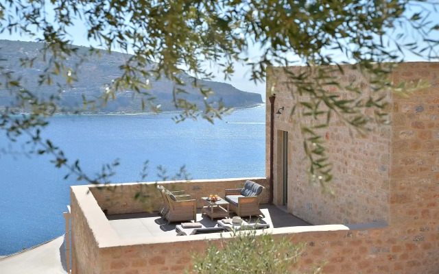Akrolithi Boutique Hotel