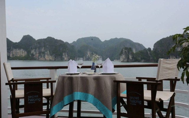 Secret Halong Cruise