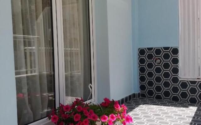 Meandros Studio Center 2