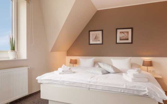 Dunenhuus Ost Modern Retreat