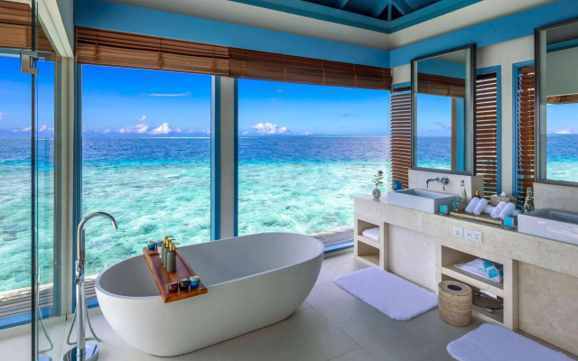 Raffles Maldives Meradhoo Resort