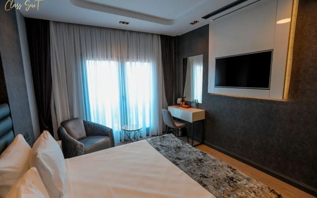 Class Suit Hotel