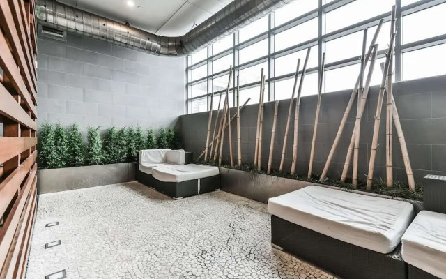 Toronto Suite Rentals - City Place