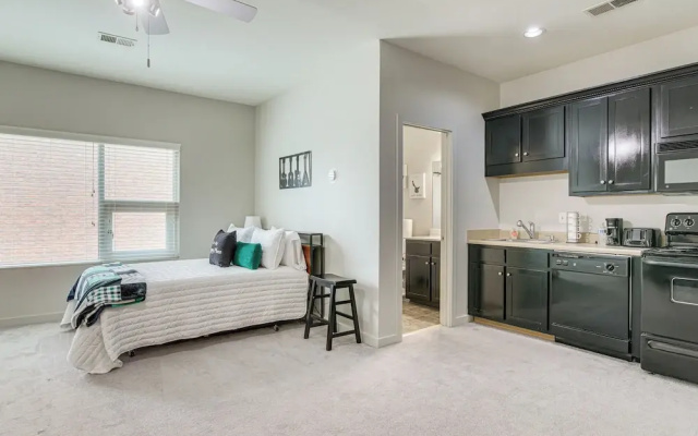 Wfh-friendly Memphis Studio Near Hospitals & Dtwn!