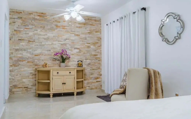 Blü Zen, Ideal Couples Stay in Mameyes Rio Grande