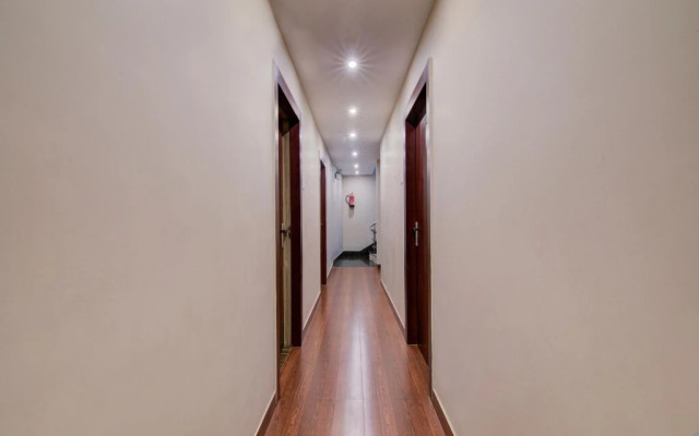 Hotel Skylawn by OYO Rooms