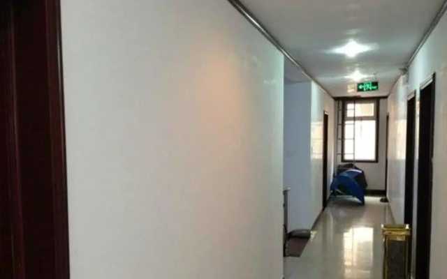Yingxian Yixin Express Hotel