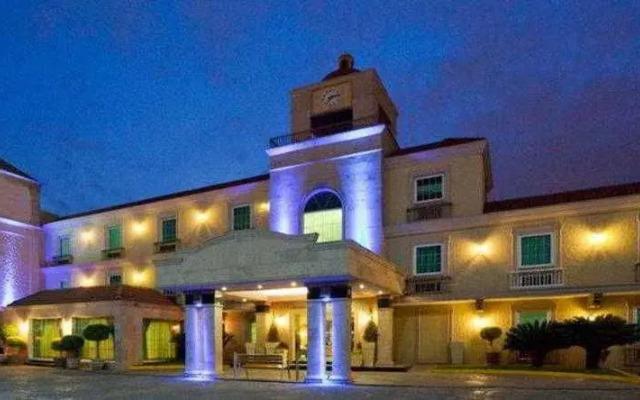 Holiday Inn Express Hotel & Suites Monterrey Centro-av. Colon