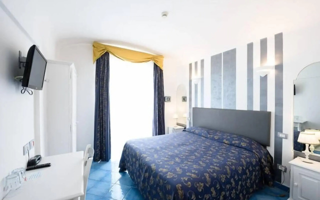 Hotel Bussola di Hermes