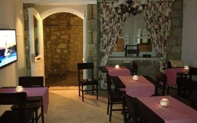 Alacati Ciftekuyu Butik