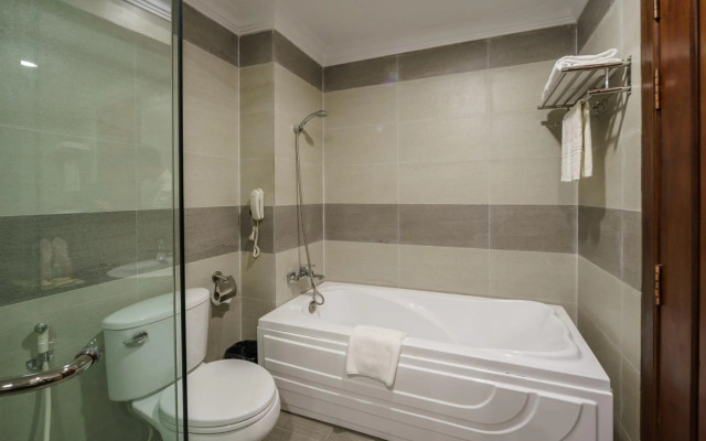 Smiling Hotel