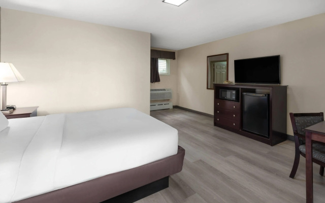 Baymont by Wyndham Iron Mountain