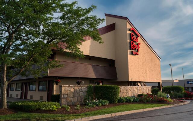 Red Roof Inn Chicago - Downers Grove