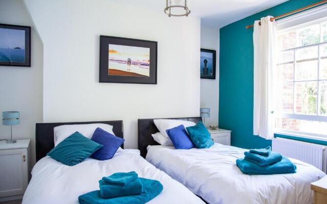 Seagulls Nest Beachfront Apartment With 3 Bedrooms