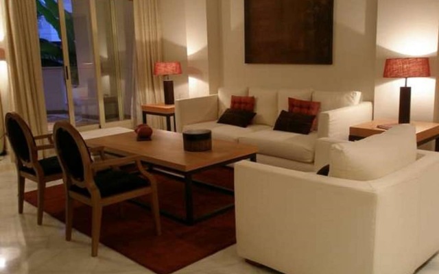 Apartamentos Fuente Aloha