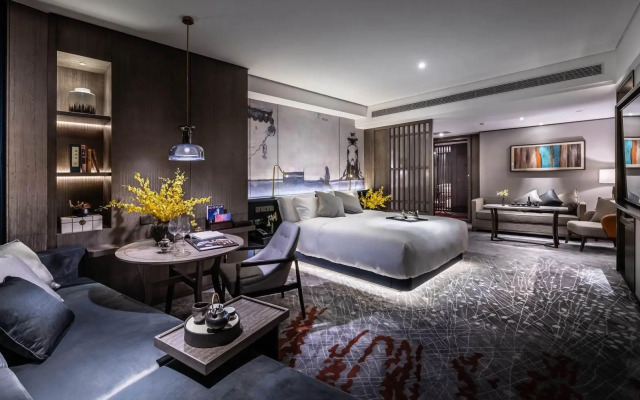 Guangzhou Elegant Hotel