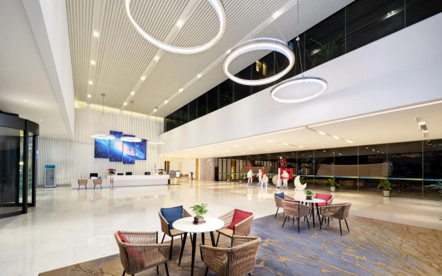 Sanya Phoenix  Airport Hotel
