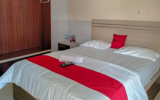 RedDoorz @ Tinggede Area Palu