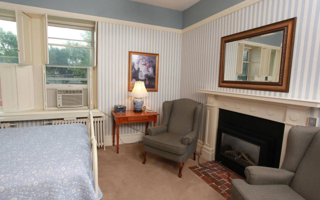 The Rosemount Inn