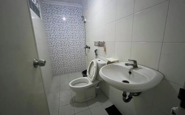 SPOT ON 94142 Al Fatih Residence Syariah 2