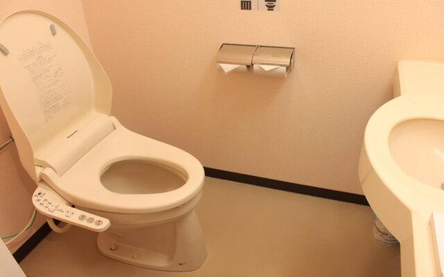 T&K Hostel Kobe Sannomiya East