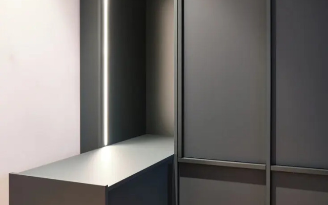 The Zipper Hotel & Apartments