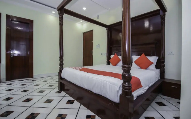 OYO 16854 Hotel Alba Inn