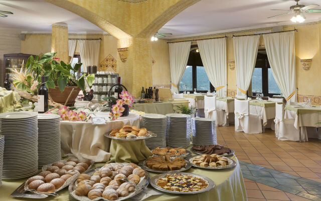 Myo Hotel Rocce Sarde