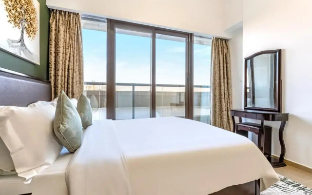 Live spacious 3BR - All En suite with Balcony - Hotel in ดูไบ - Photo 4