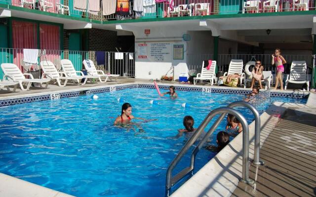 Grecian Gardens Motel