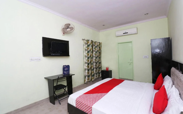 Uma Guest House
