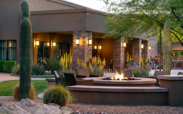 Courtyard Scottsdale Salt River