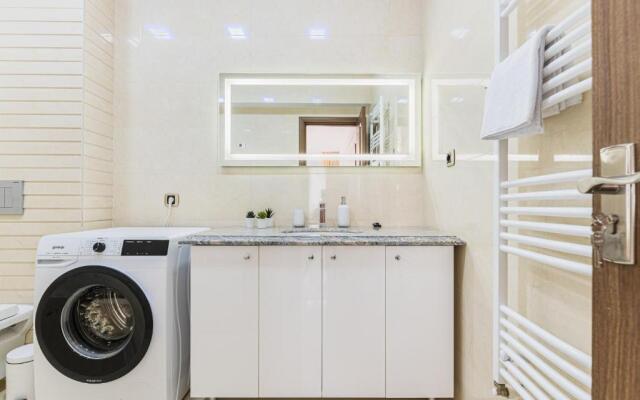 Isaran 2D4E Apartment Brașov