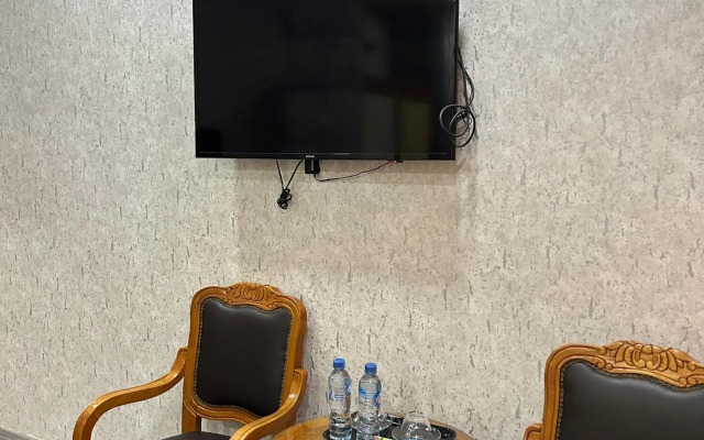 HÙNG MIAMI HOTEl - 3 SAO