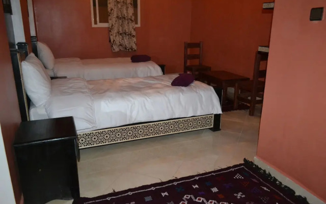 Inyan Dakhla Hotel