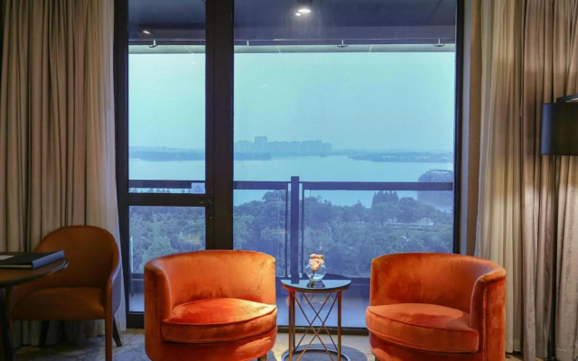 Crowne Plaza Xuzhou Dalong Lake by IHG