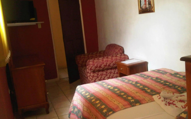 Treasure's Comfort Inn