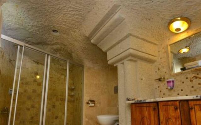 Elysee Cave House