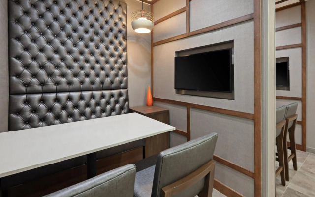 SpringHill Suites by Marriott Escondido Downtown