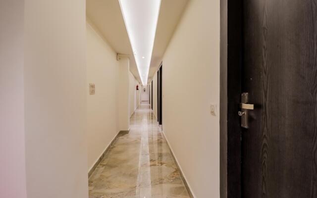 OYO 69479 Hotel Blue Diamond