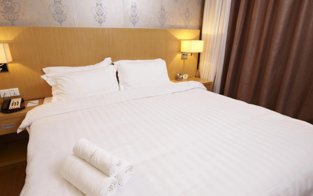 Discovery Hotel