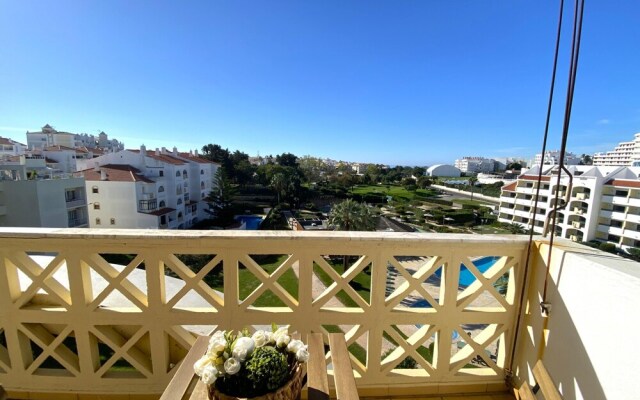 Albufeira Central 8 by Homing