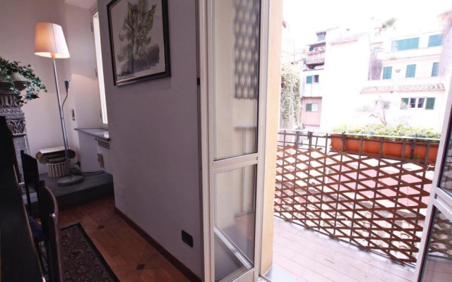 Greci in Rome With 3 Bedrooms and 3 Bathrooms
