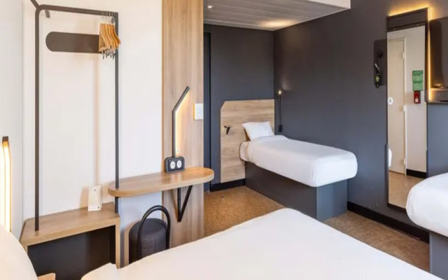 B&B Hotel Rennes Parc Expo Aéroport