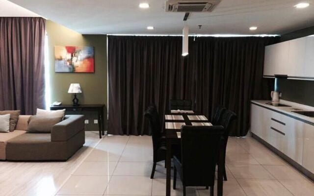 Borneo Vista Suites by BV Hotel