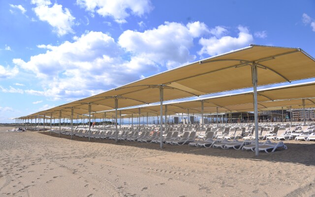 Sunmelia Beach Resort Hotel & Spa